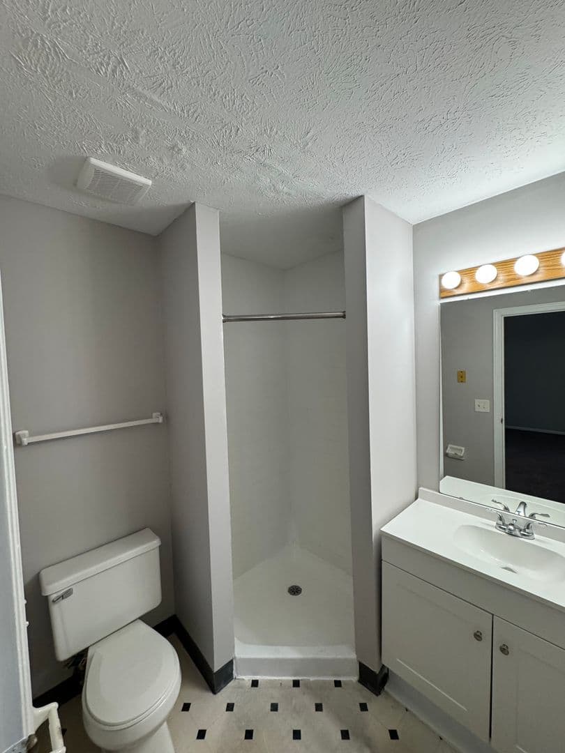 Indianapolis Townhome: 8585 Fairway Trails