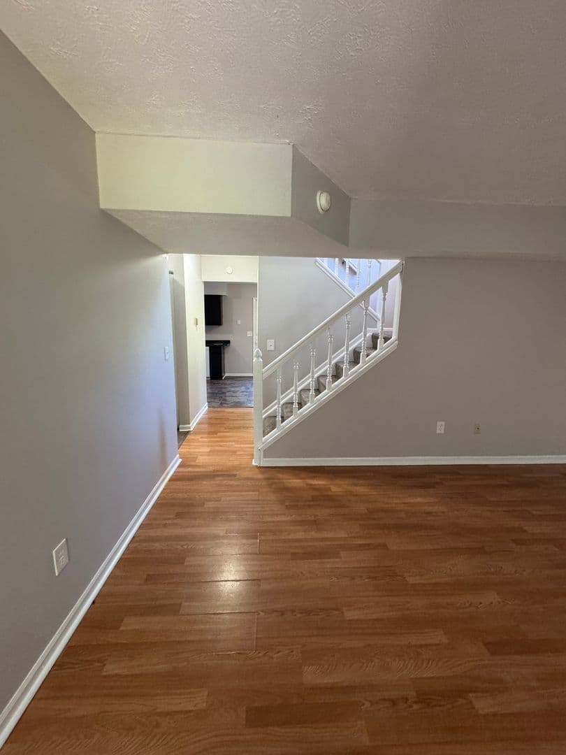 Indianapolis Townhome: 8585 Fairway Trails