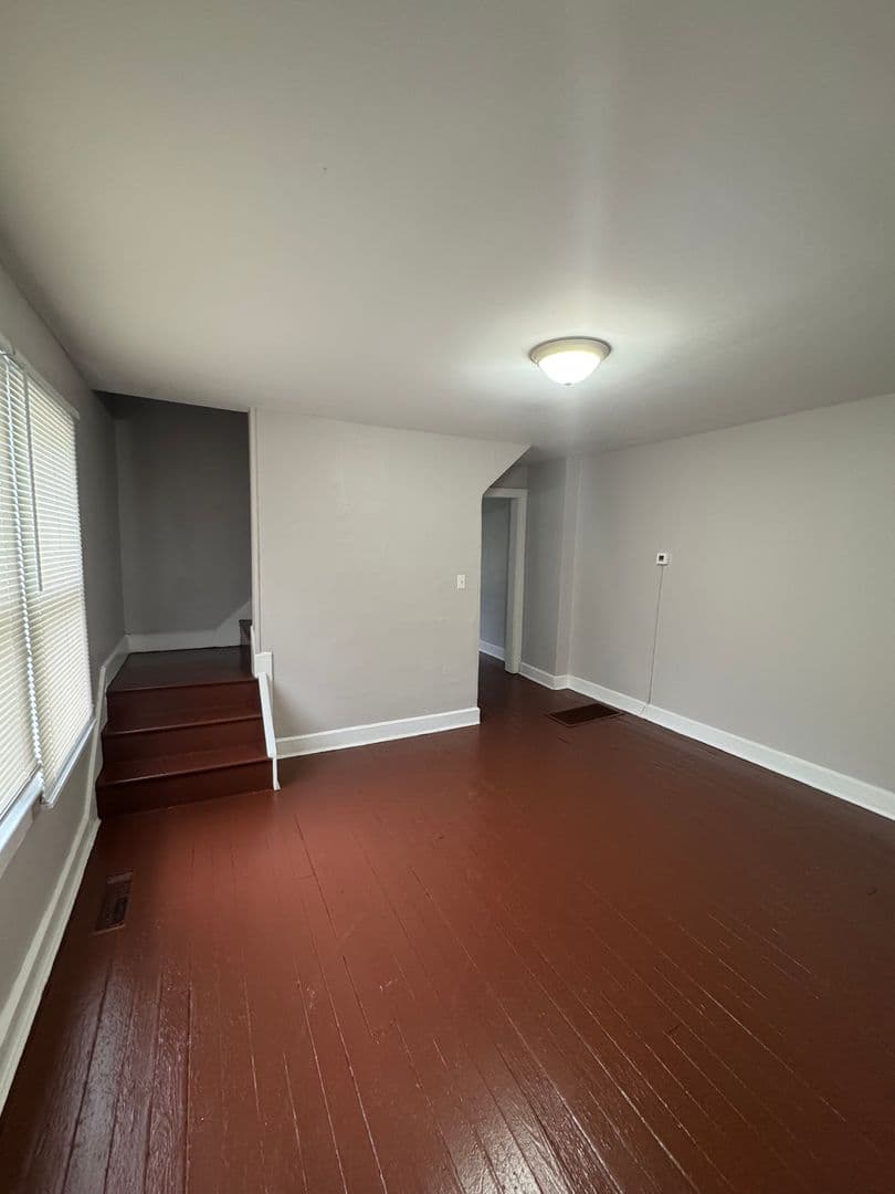 Indianapolis Apartment: 910-12 Ewing