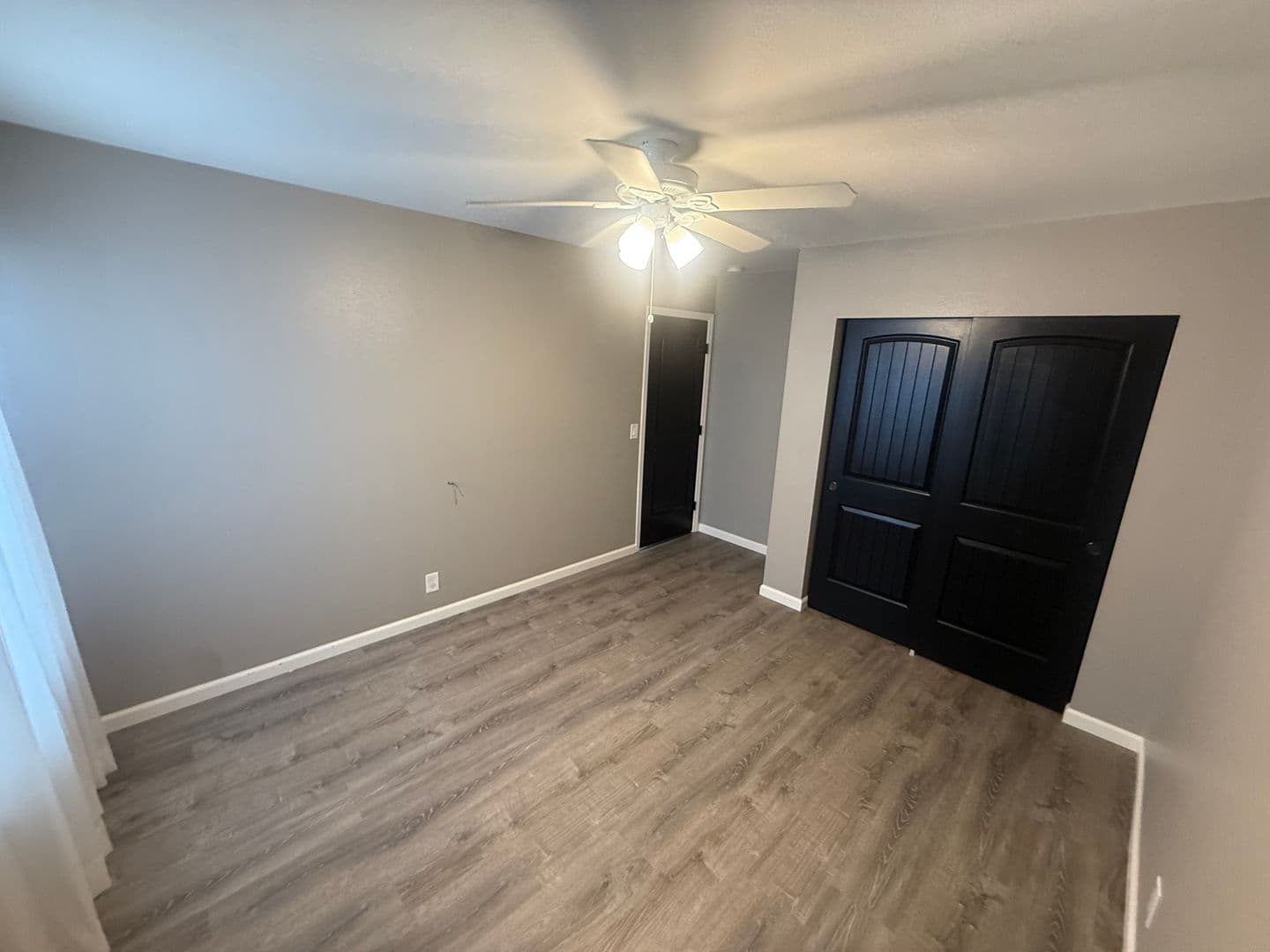 Graham House: 19506 104th Ave E