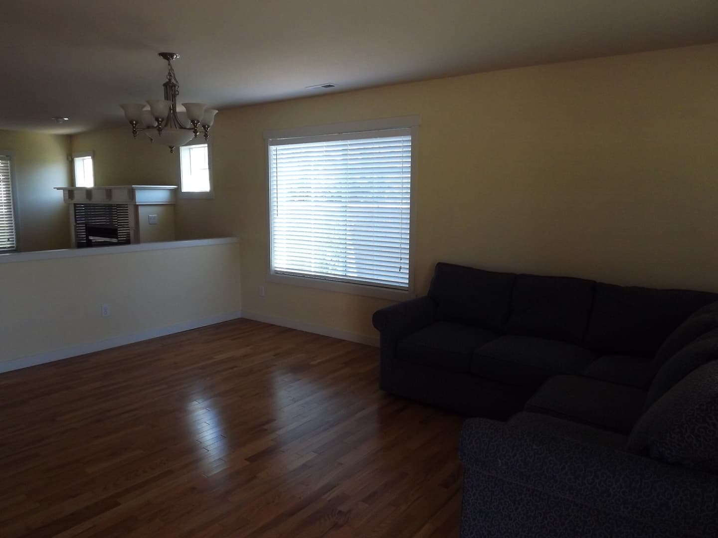 Puyallup House: 18616 94th Lane E.