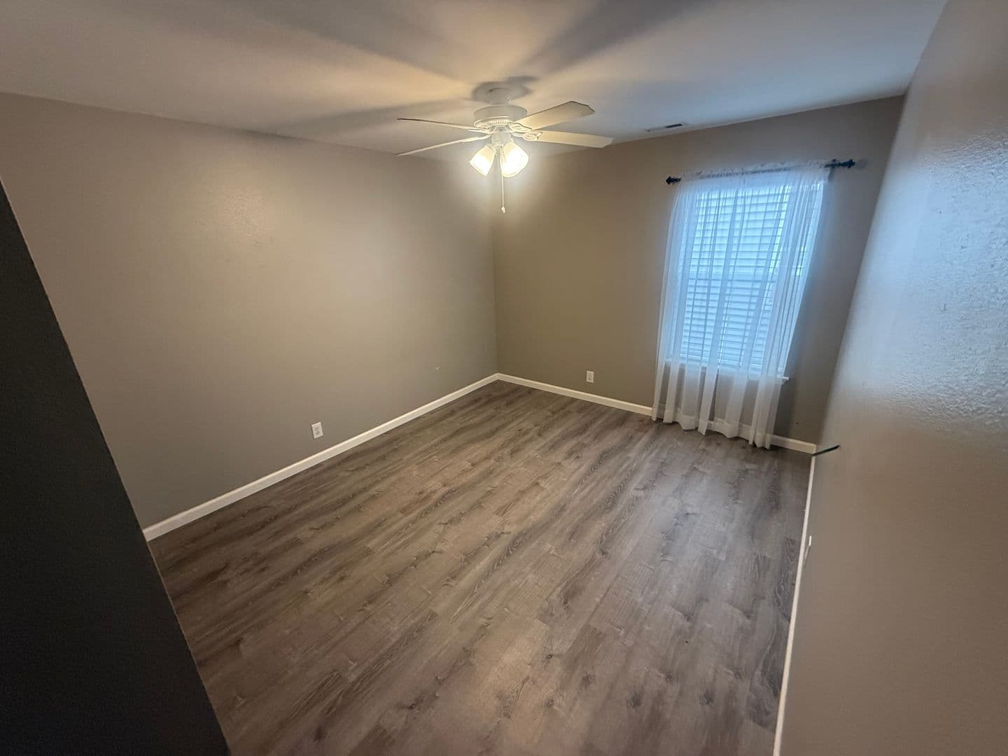 Graham House: 19506 104th Ave E