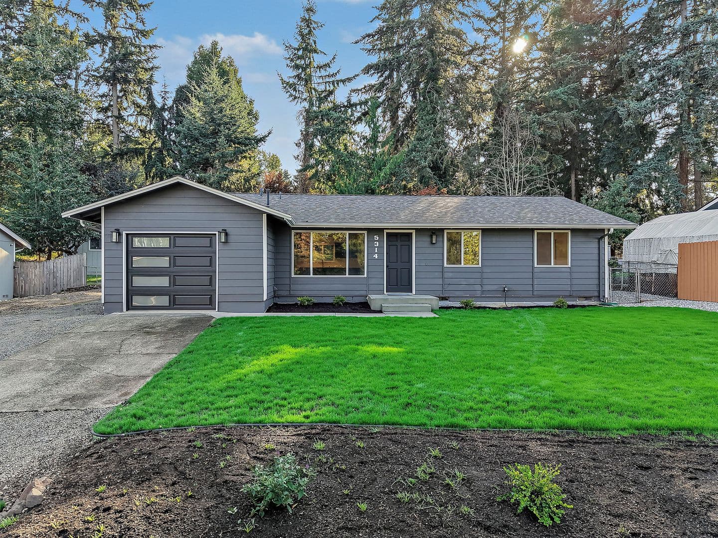 Lake Tapps House: 5314 193rd Ave. East