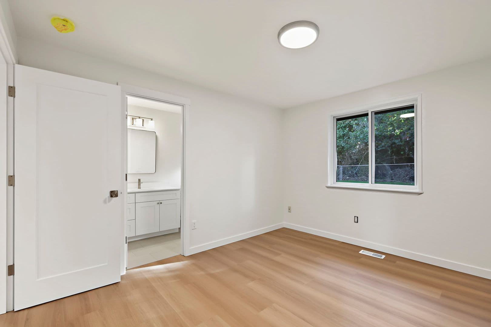 Lake Tapps House: 5314 193rd Ave. East