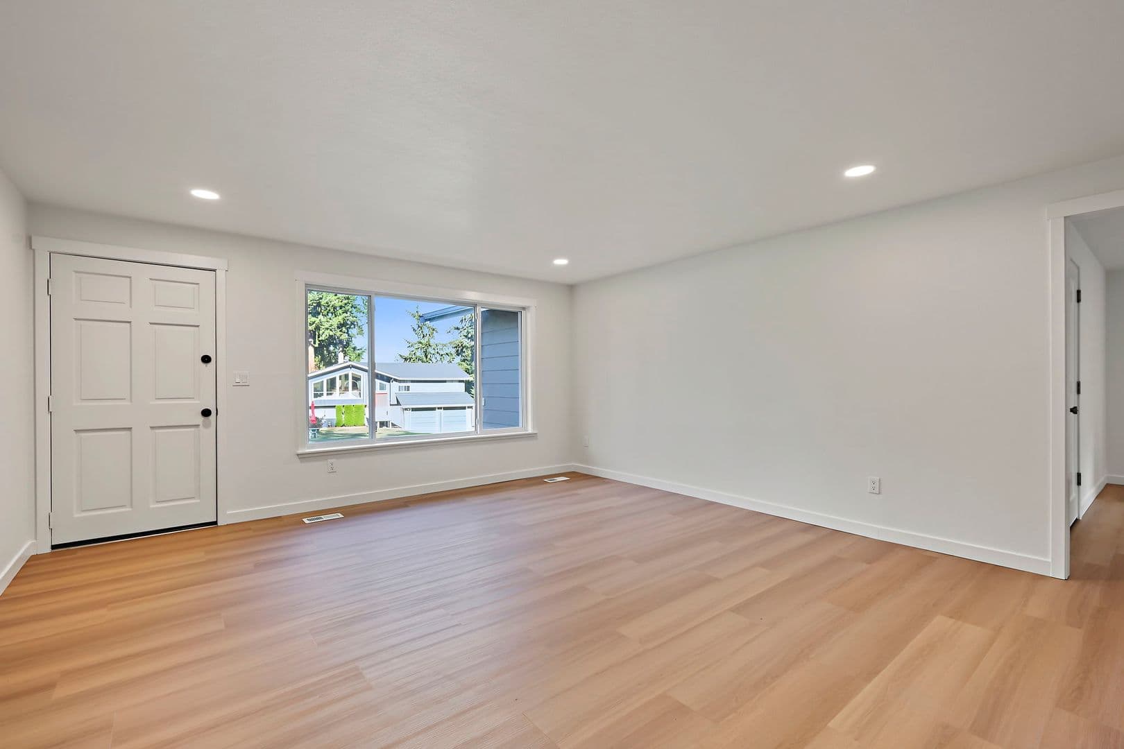 Lake Tapps House: 5314 193rd Ave. East