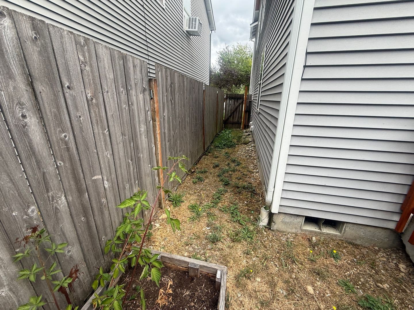 Graham House: 19506 104th Ave E