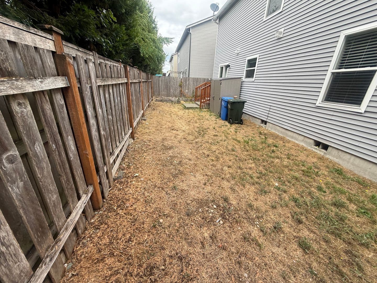 Graham House: 19506 104th Ave E