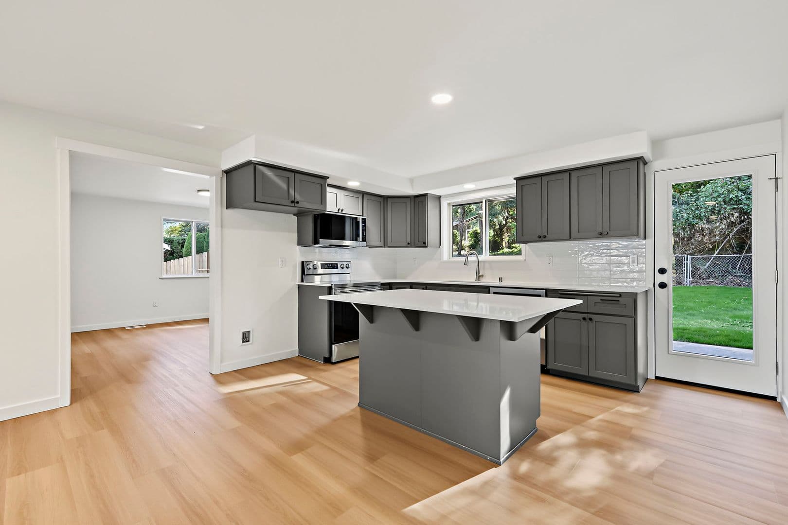 Lake Tapps House: 5314 193rd Ave. East