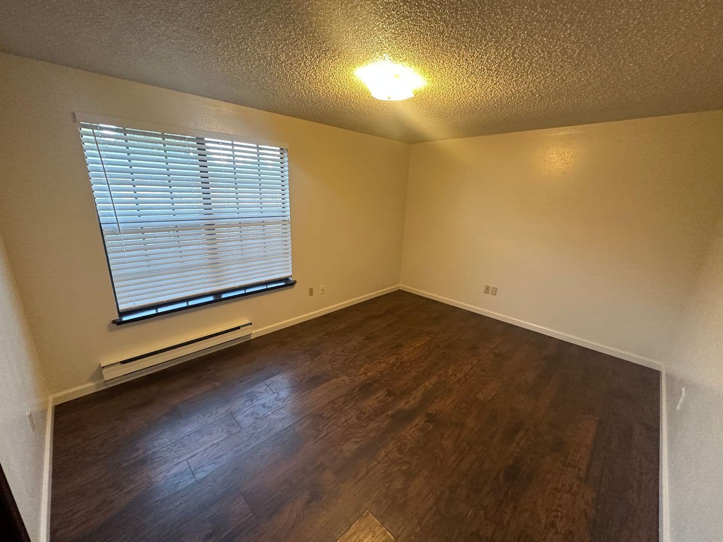 Tacoma Apartment: 1738 S. 82nd St.