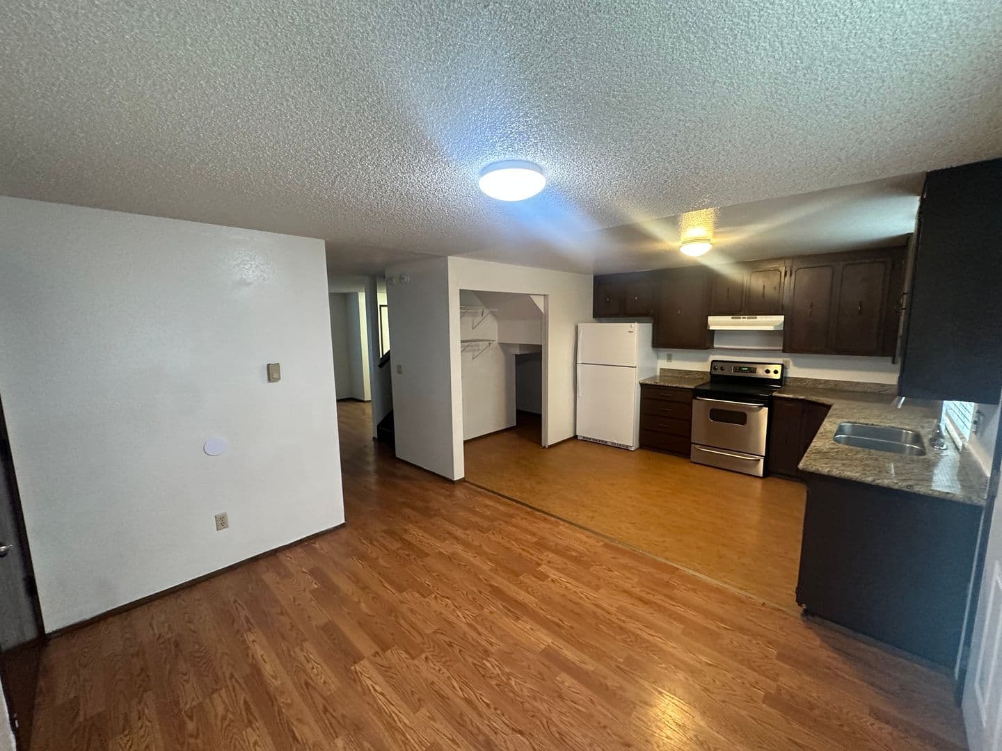 Tacoma Apartment: 1738 S. 82nd St.