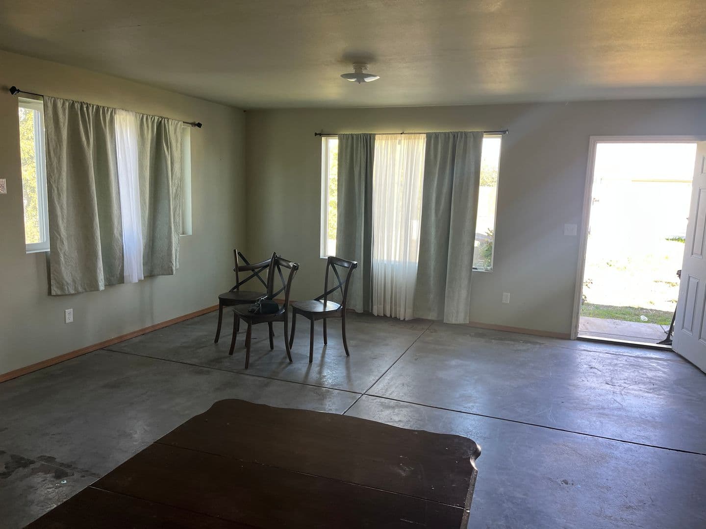 Yakima Apartment: 1526 S 8th Ave