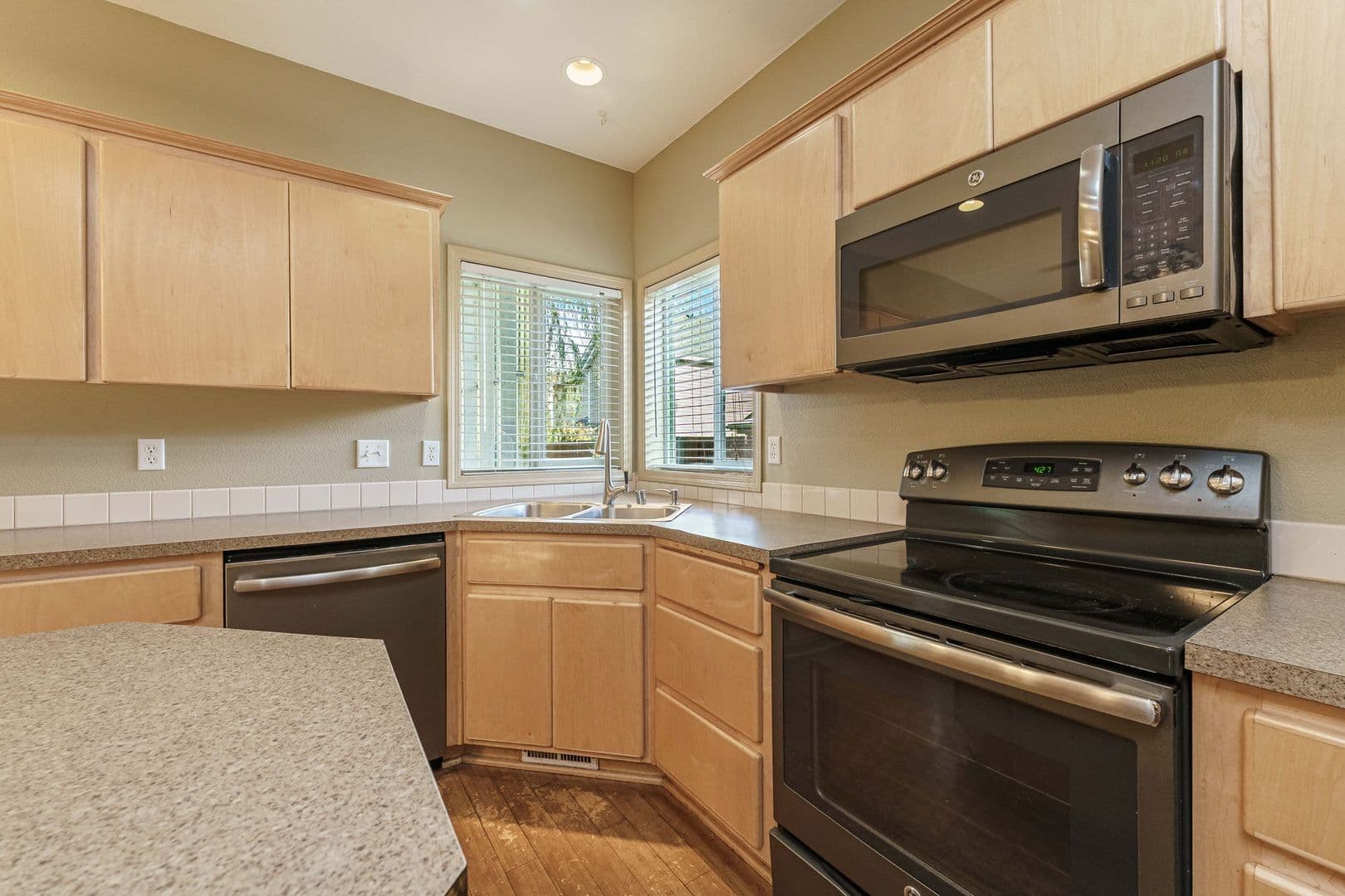 Washougal House: 2185 N P Street