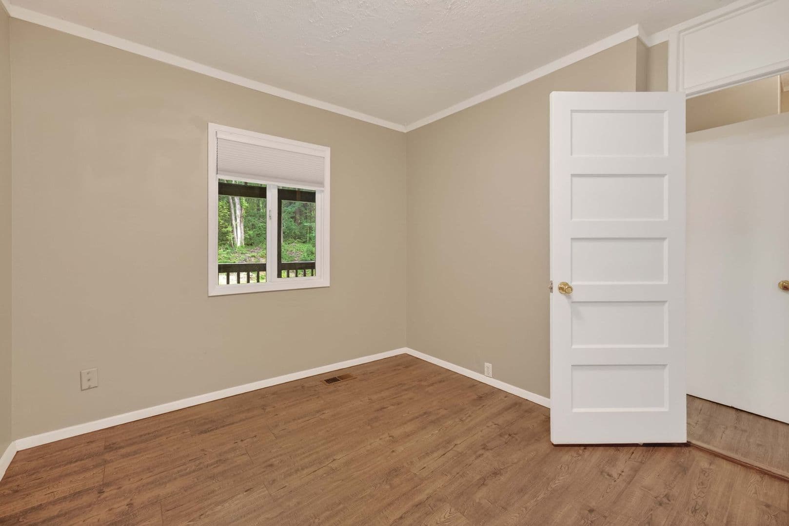 Camas House: 2401 NE Everett Street