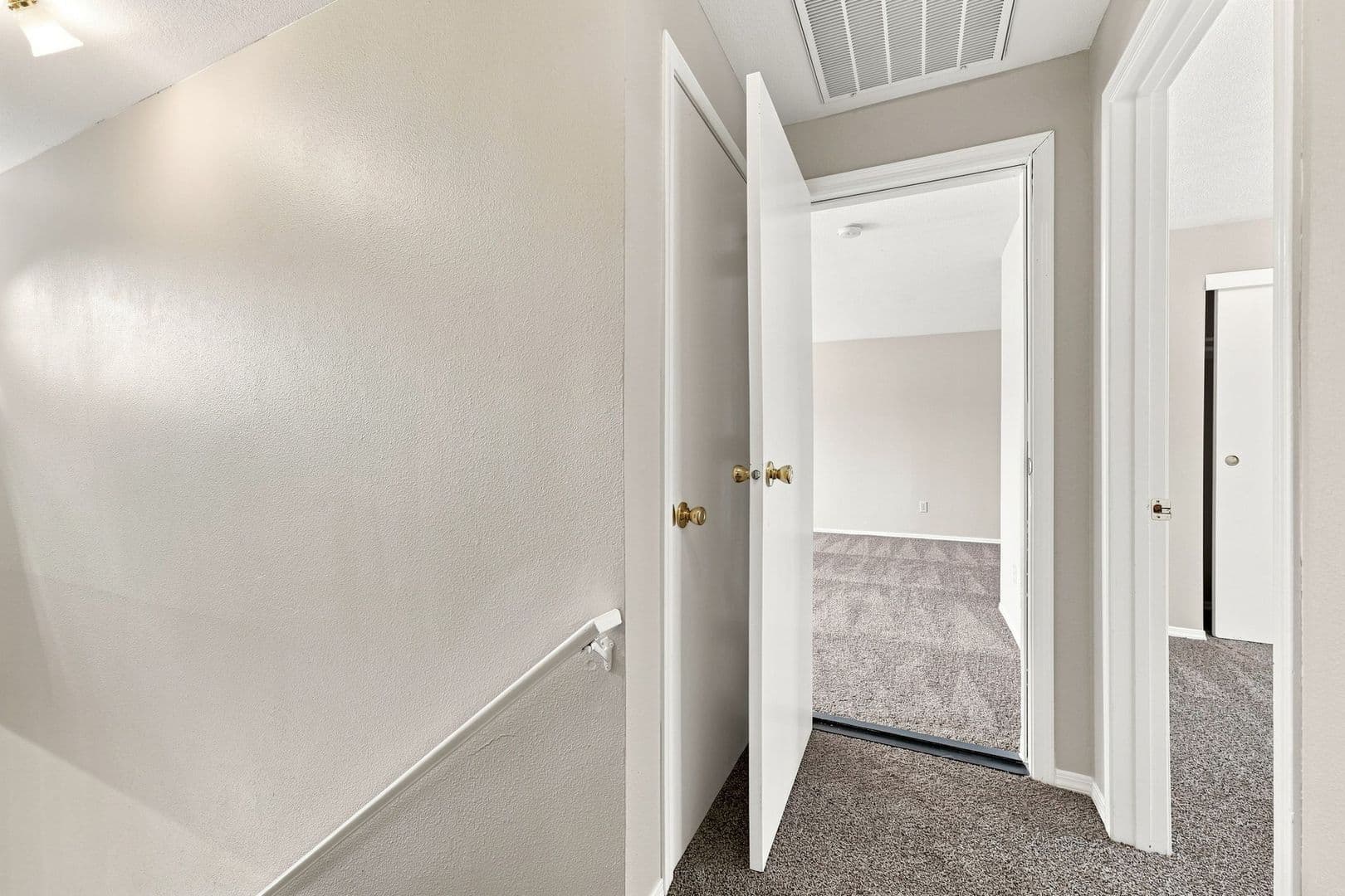 Vancouver House: 15600 NE Noble Street