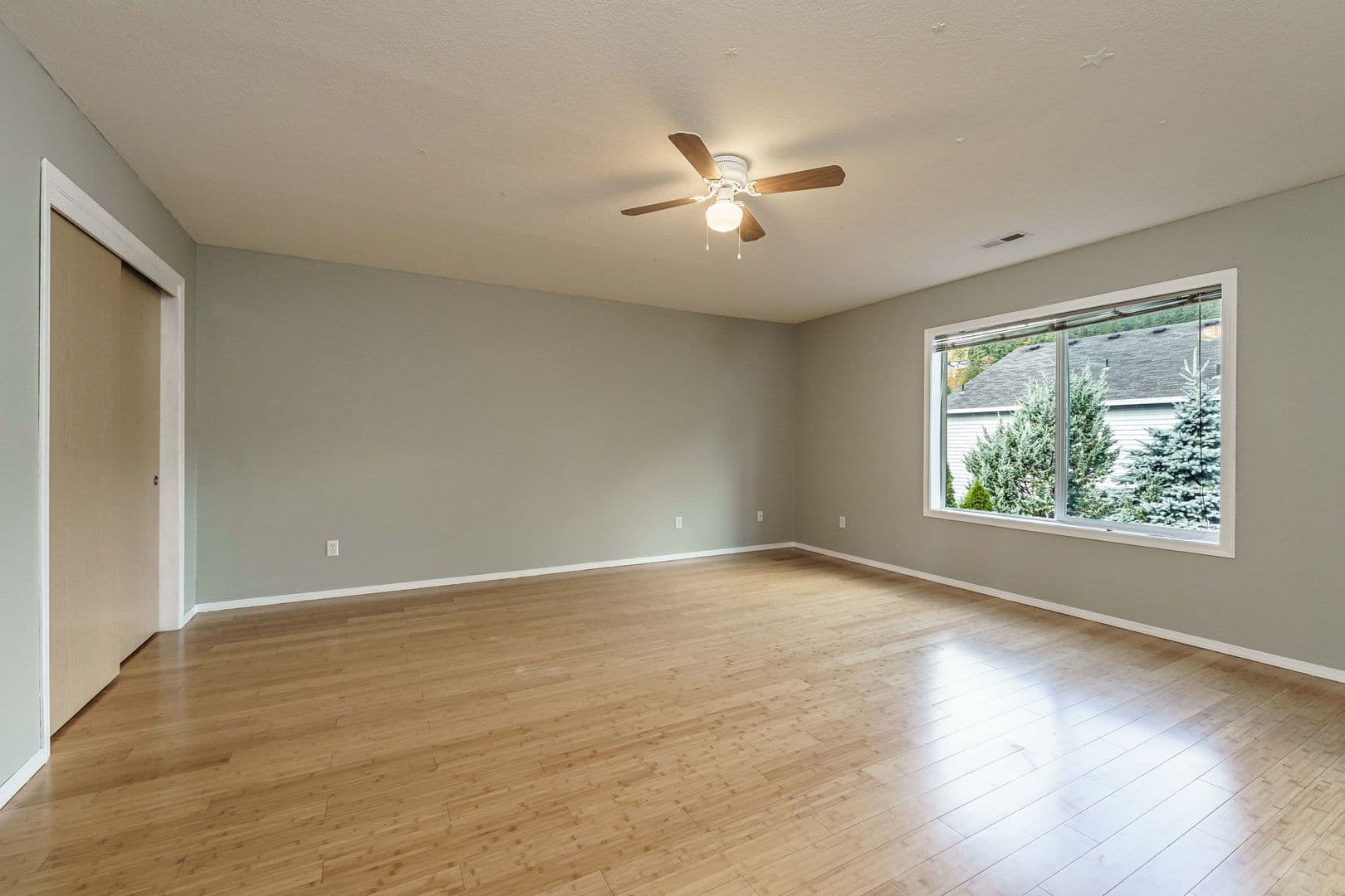 Washougal House: 2185 N P Street