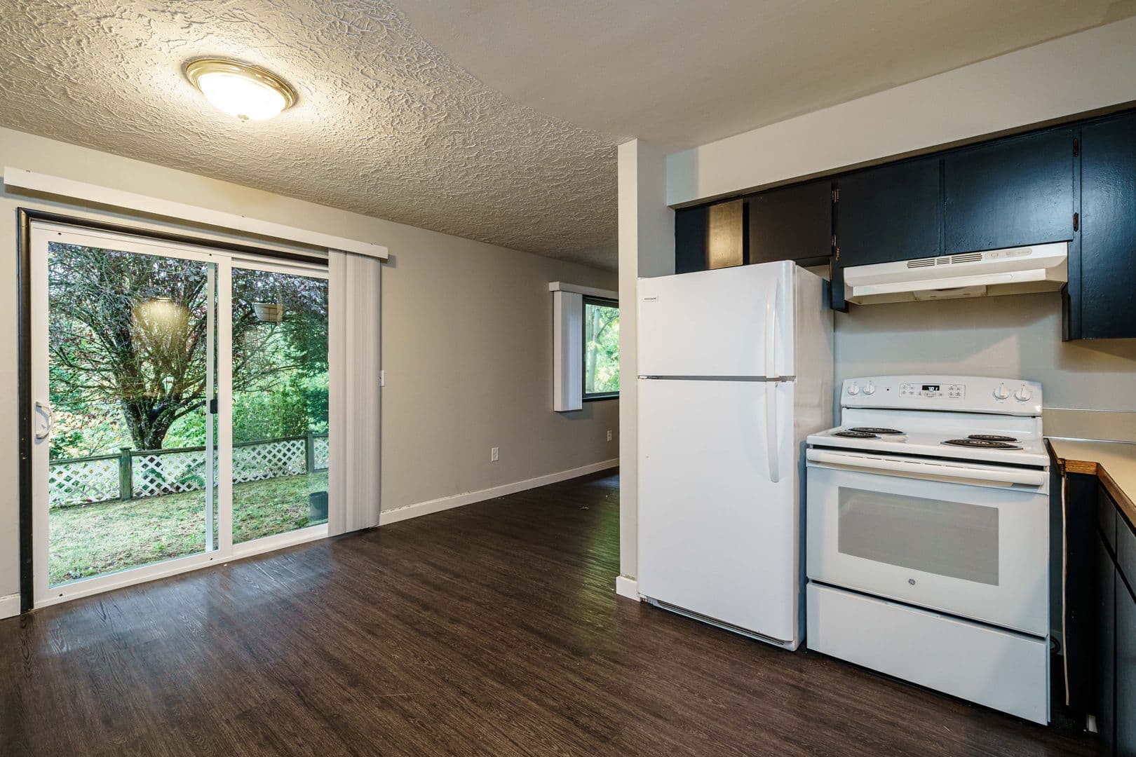 Camas Apartment: E First Avenue