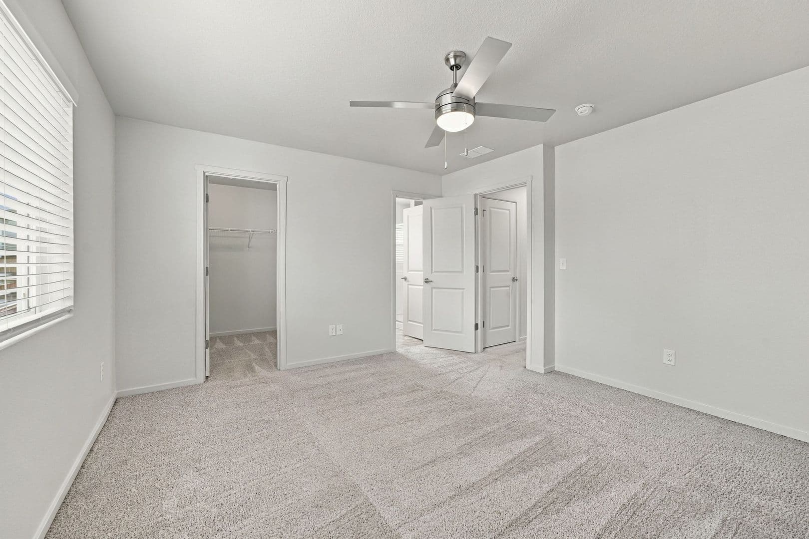 Ridgefield House: 2212 S Chukar Drive