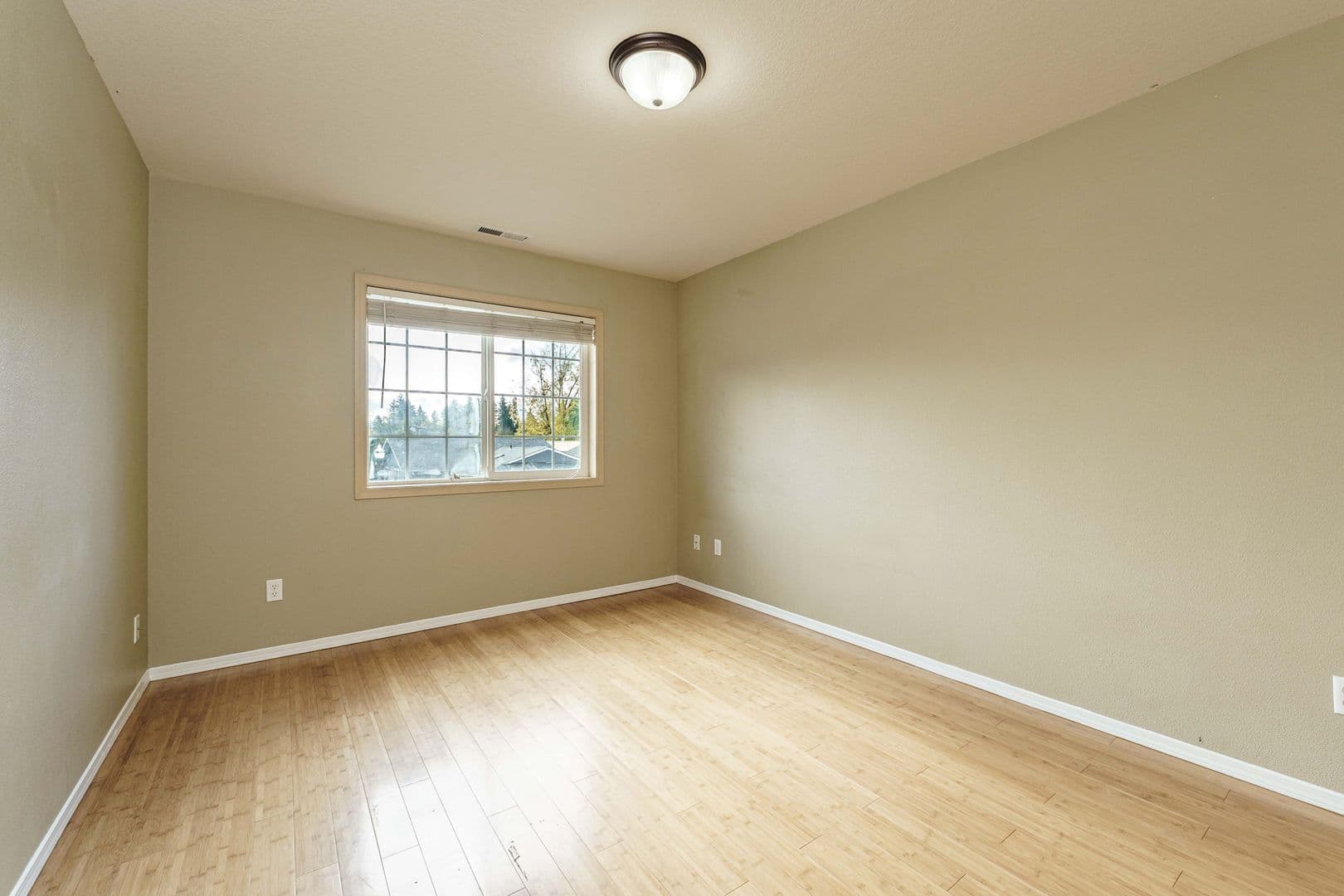 Washougal House: 2185 N P Street