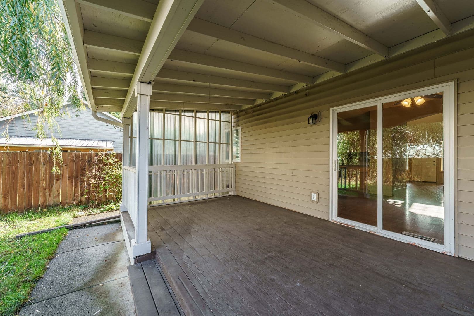 Washougal House: 2185 N P Street