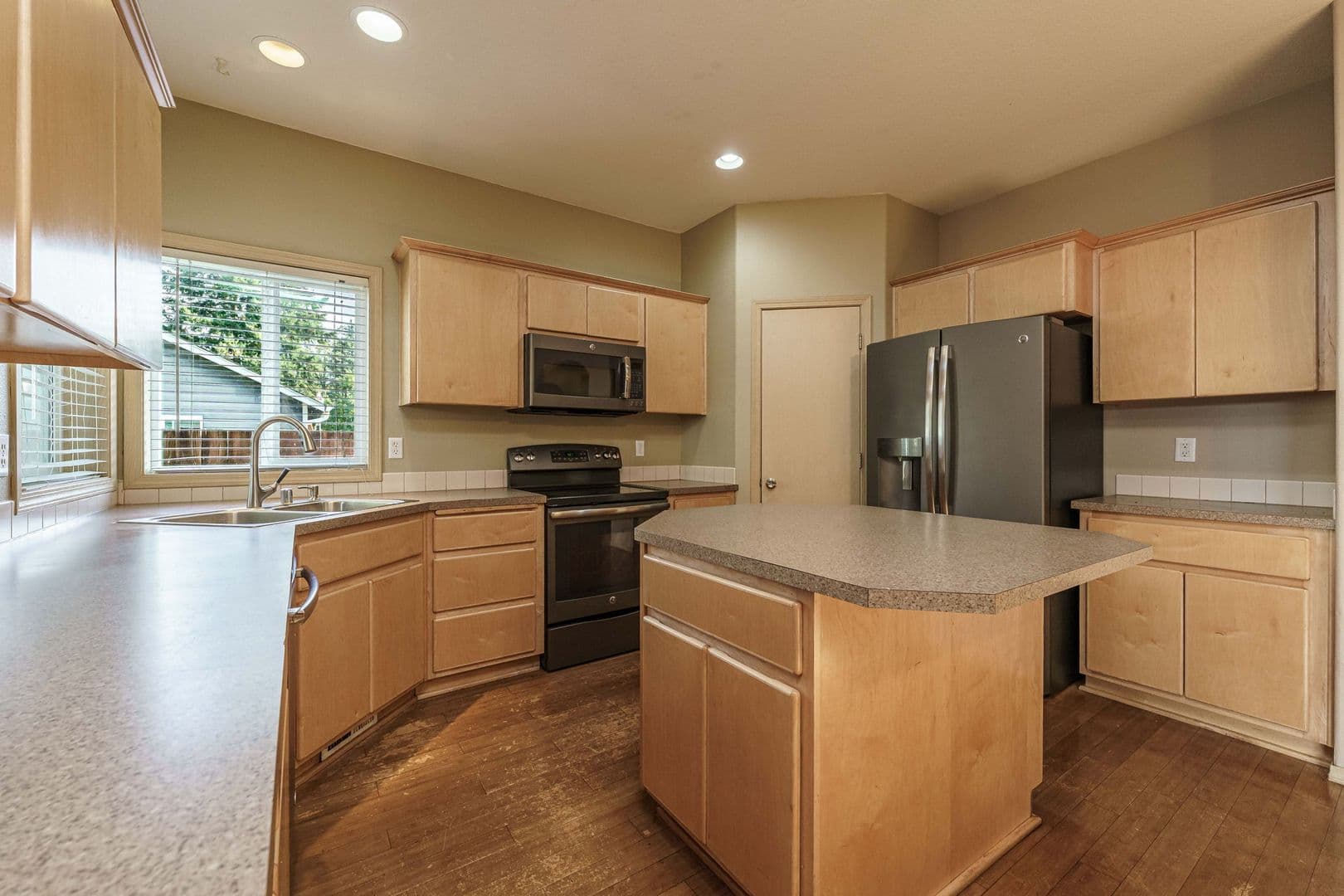 Washougal House: 2185 N P Street