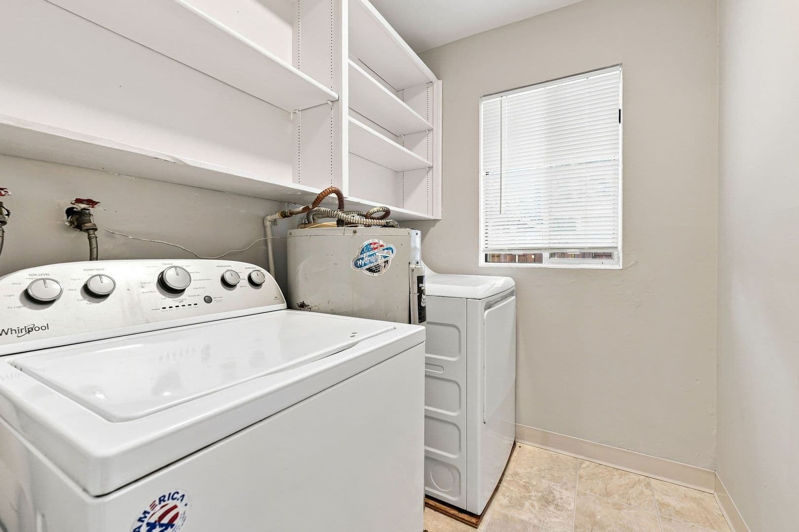 Vancouver Apartment: E 28th Street