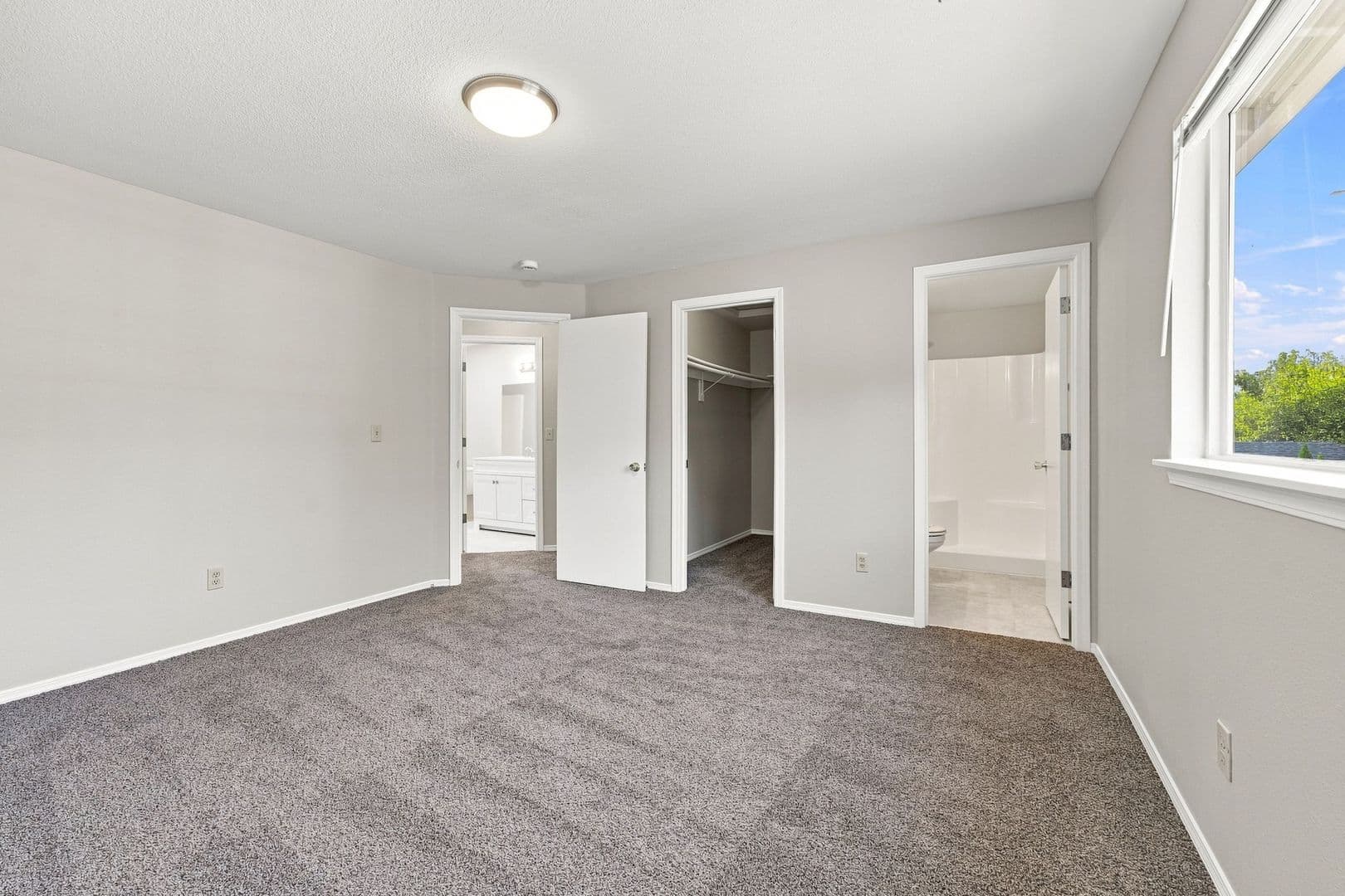 Vancouver House: 15600 NE Noble Street