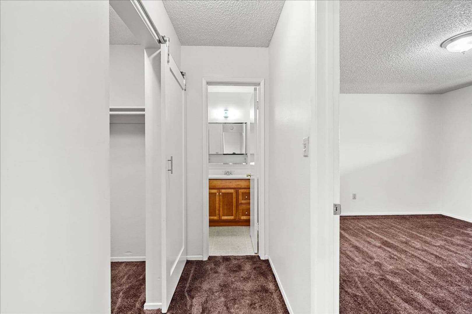 Bellflower Apartment: 10522 Artesia Blvd