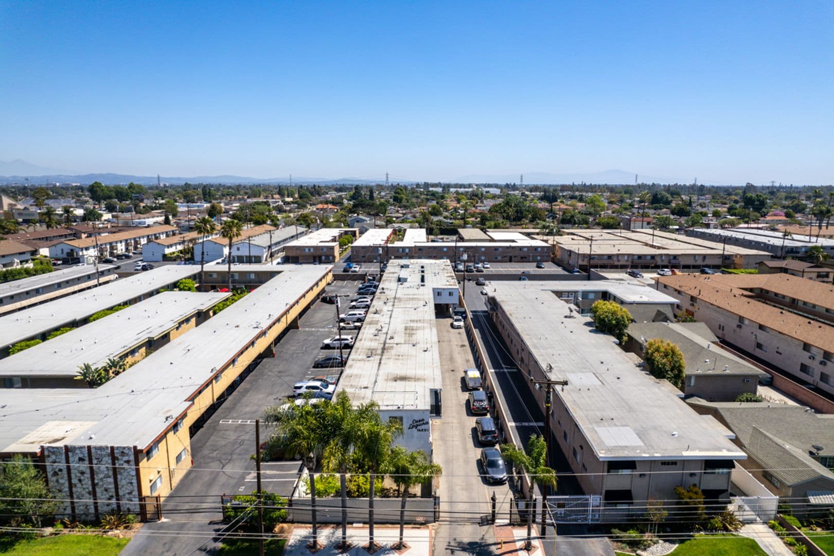 Bellflower Apartment: 16230 Cornuta Avenue