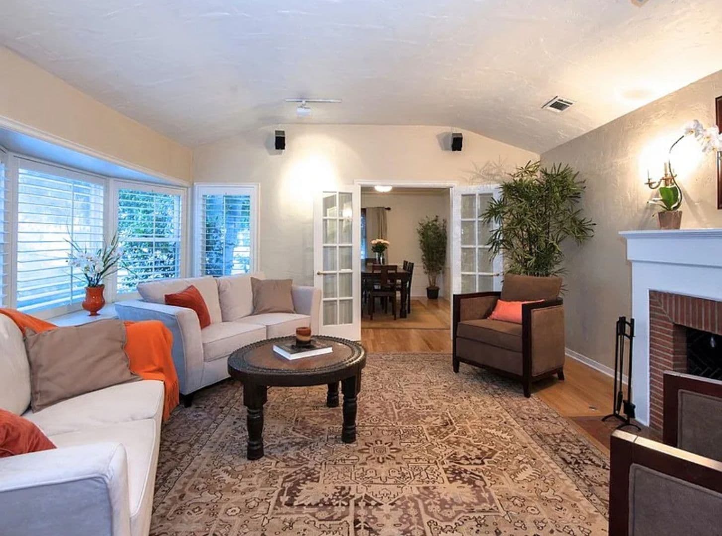 Studio City House: 12271 Laurel Terrace Dr