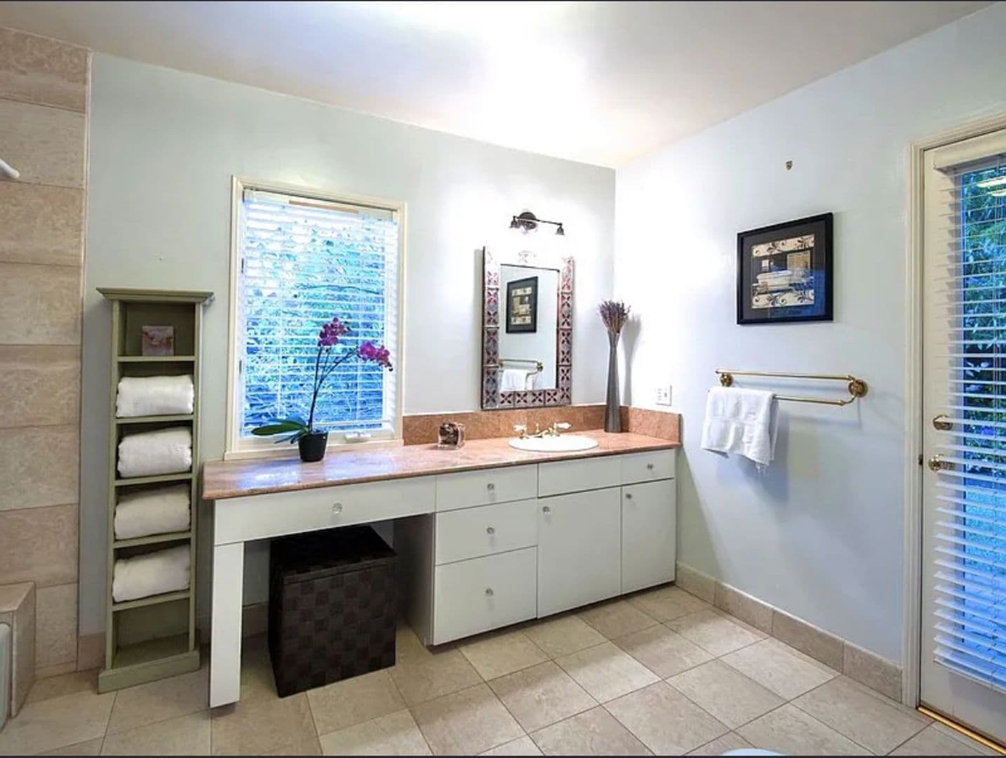 Studio City House: 12271 Laurel Terrace Dr