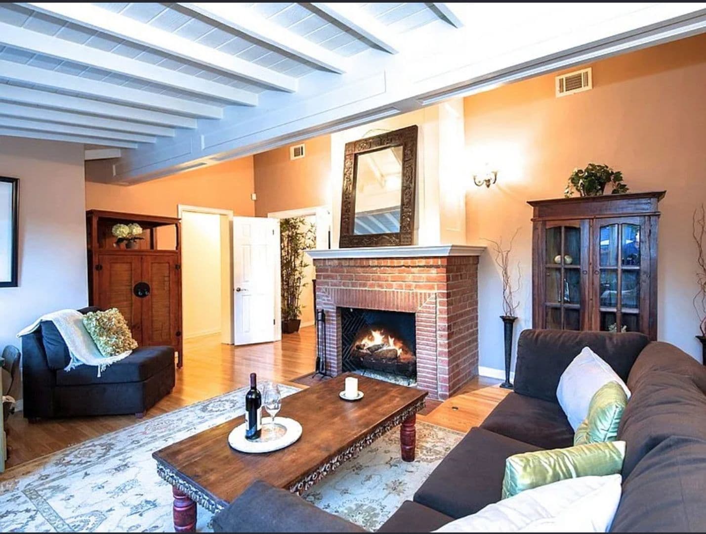 Studio City House: 12271 Laurel Terrace Dr