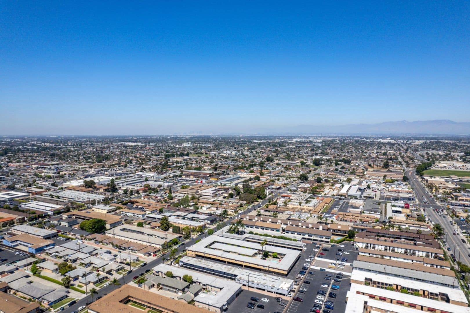 Bellflower Apartment: 16230 Cornuta Avenue