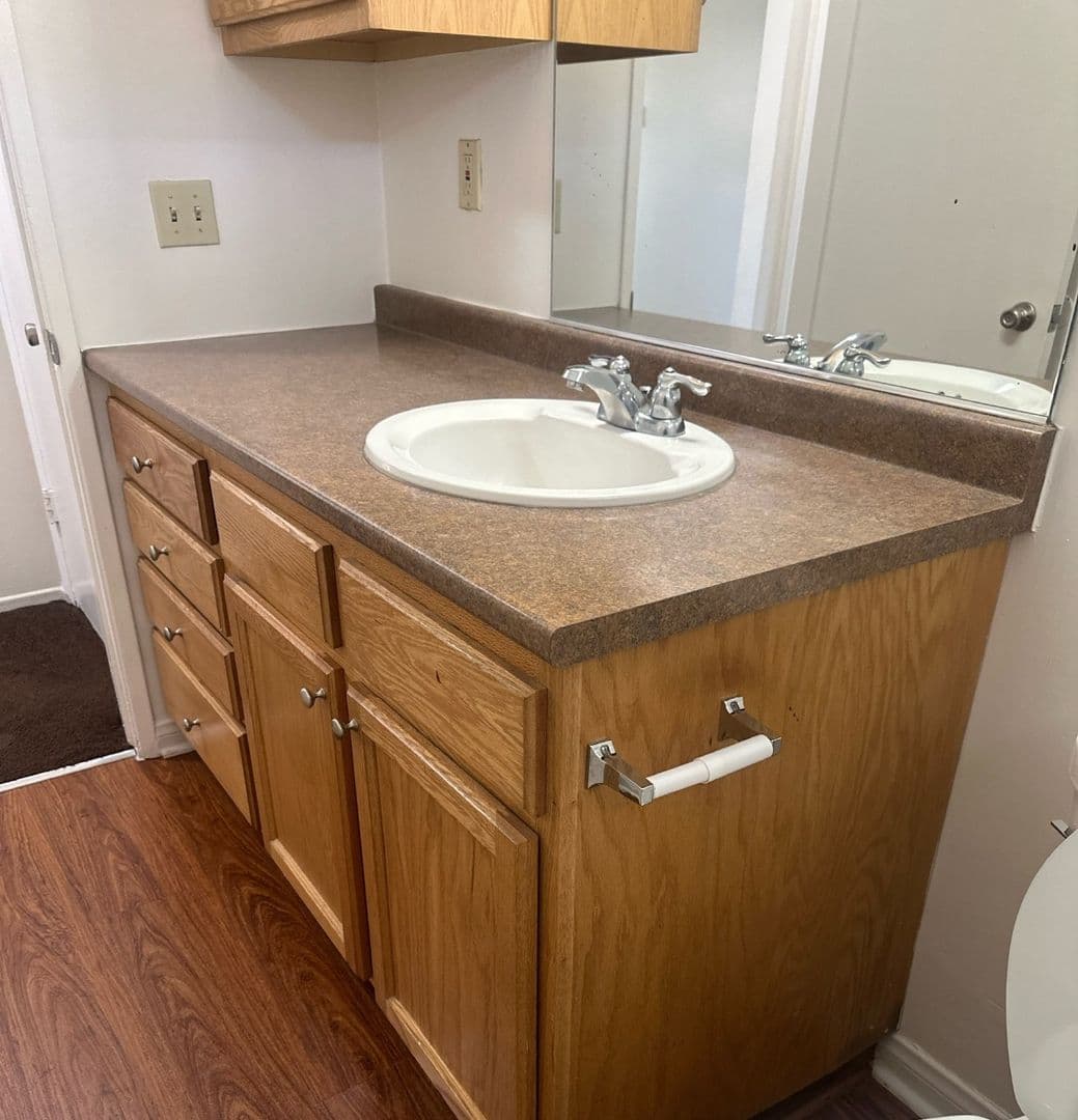 Bellflower Apartment: 15527 Woodruff Ave