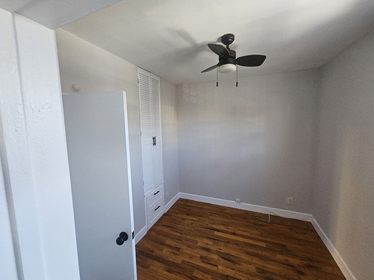 Los Angeles Apartment: 1019-1029 S Westmoreland Ave