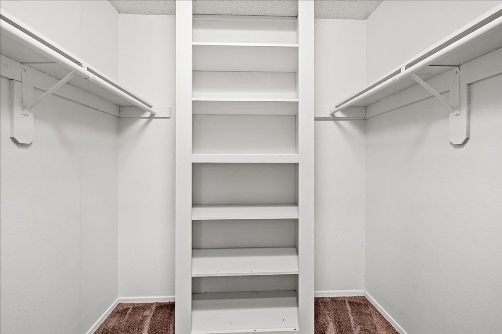 Bellflower Apartment: 10522 Artesia Blvd