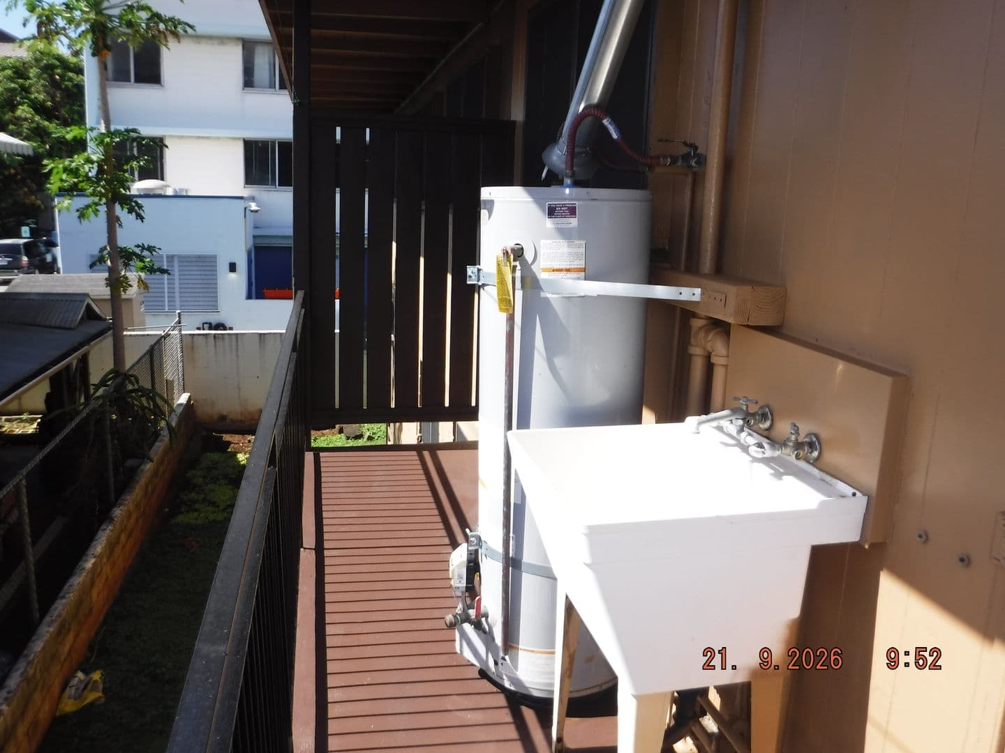Honolulu Apartment: 1207 Matlock Ave. 1-12