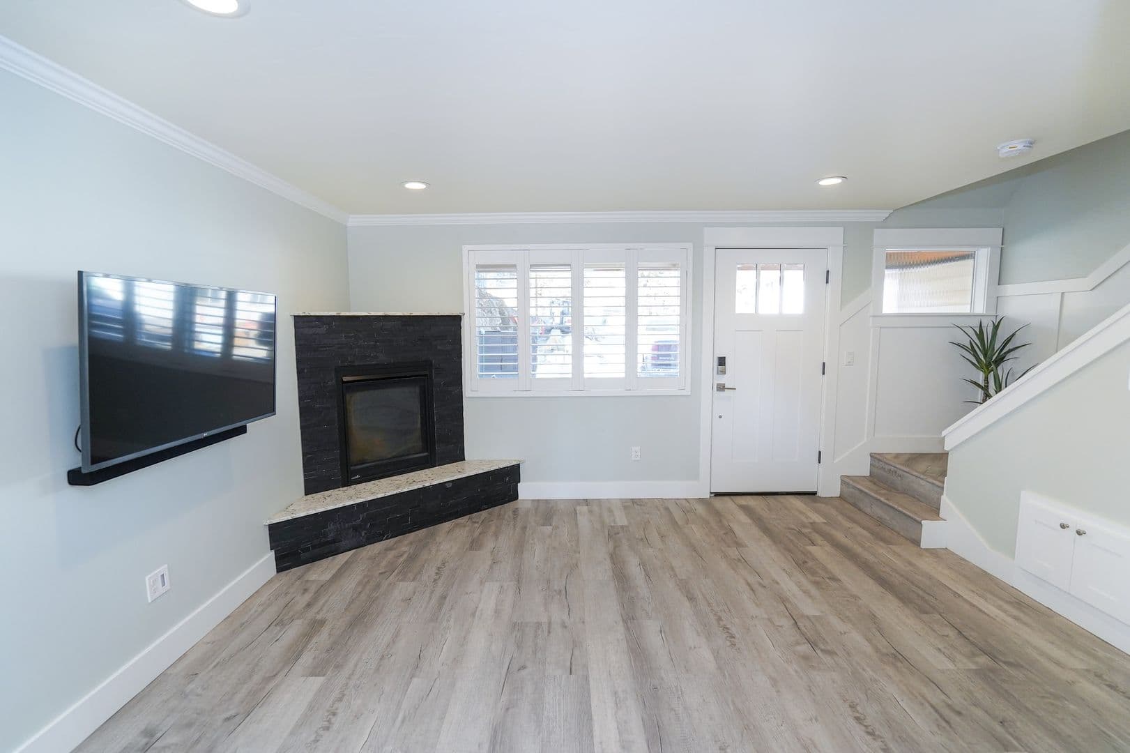Bend Apartment: 1205-1215 NW Portland Ave
