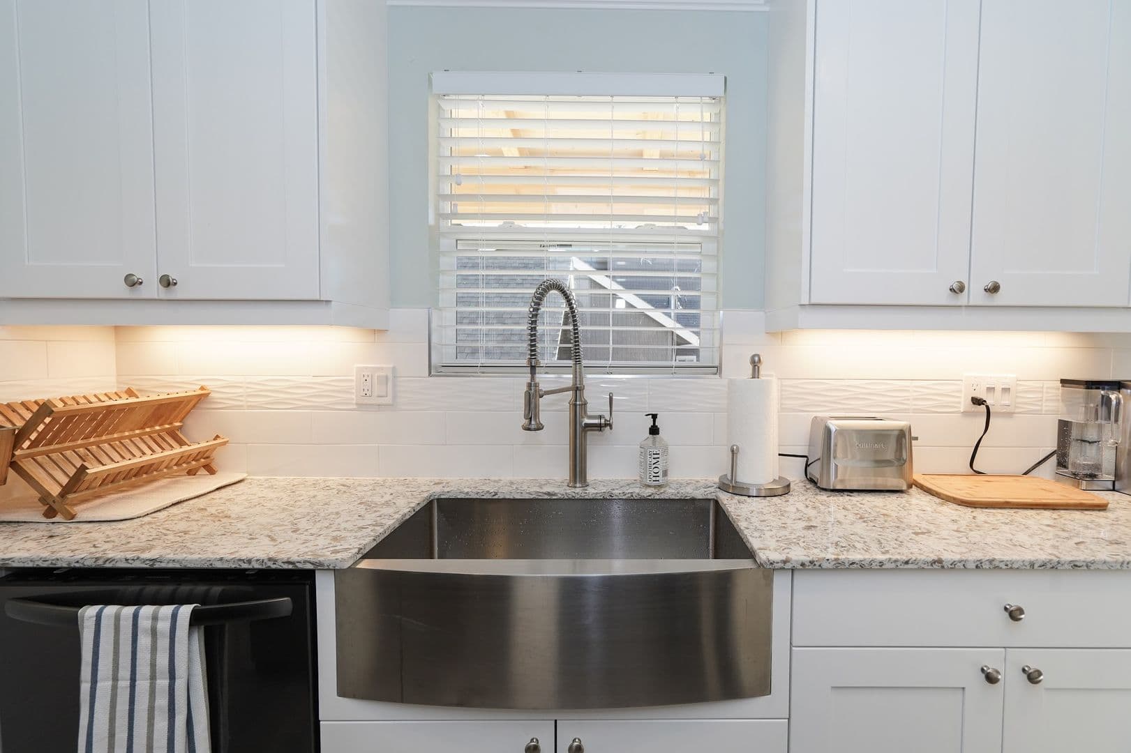 Bend Apartment: 1205-1215 NW Portland Ave