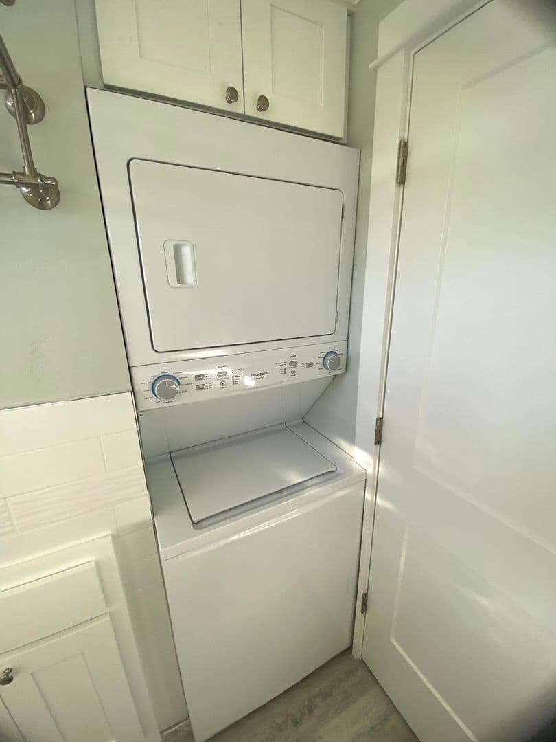 Bend Apartment: 1205-1215 NW Portland Ave