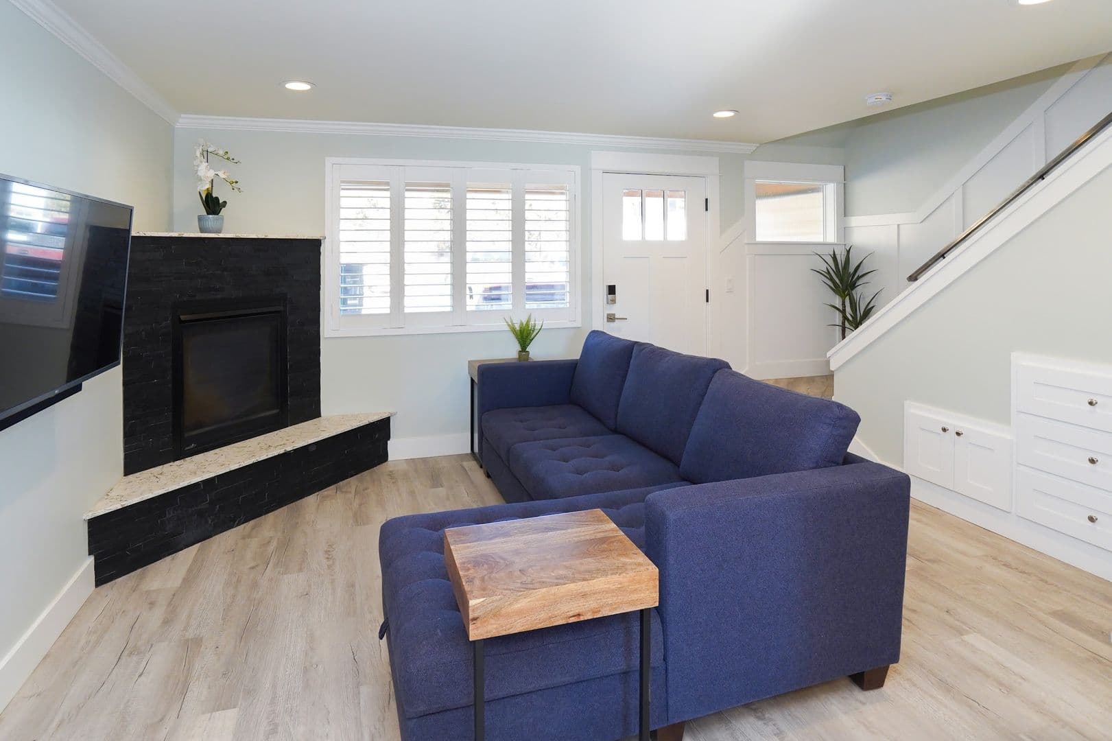 Bend Apartment: 1205-1215 NW Portland Ave
