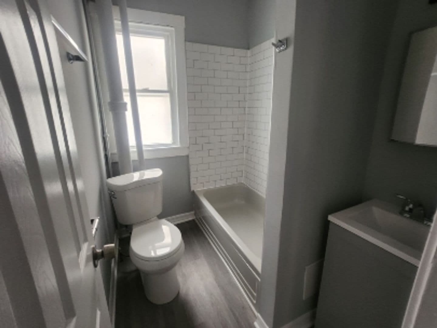 Chicago Apartment: 8927 South Muskegon Avenue