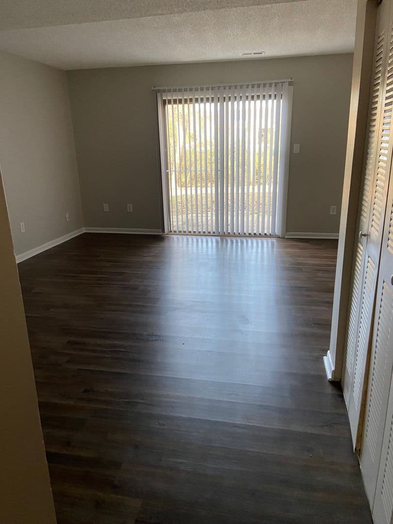 Tarboro Apartment: 100 Hunter Hill Road