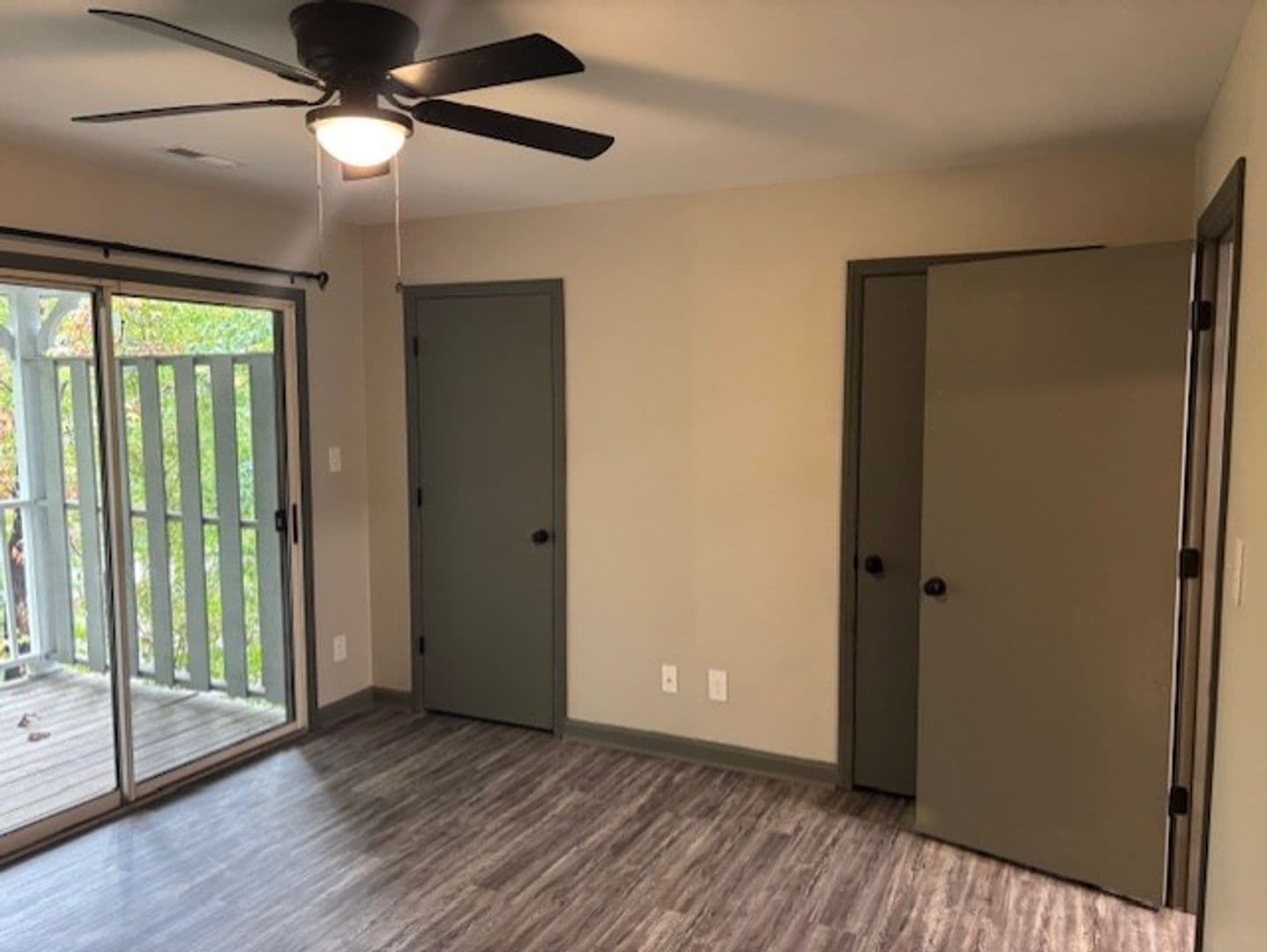 Durham Apartment: 600-630 East Knox Street
