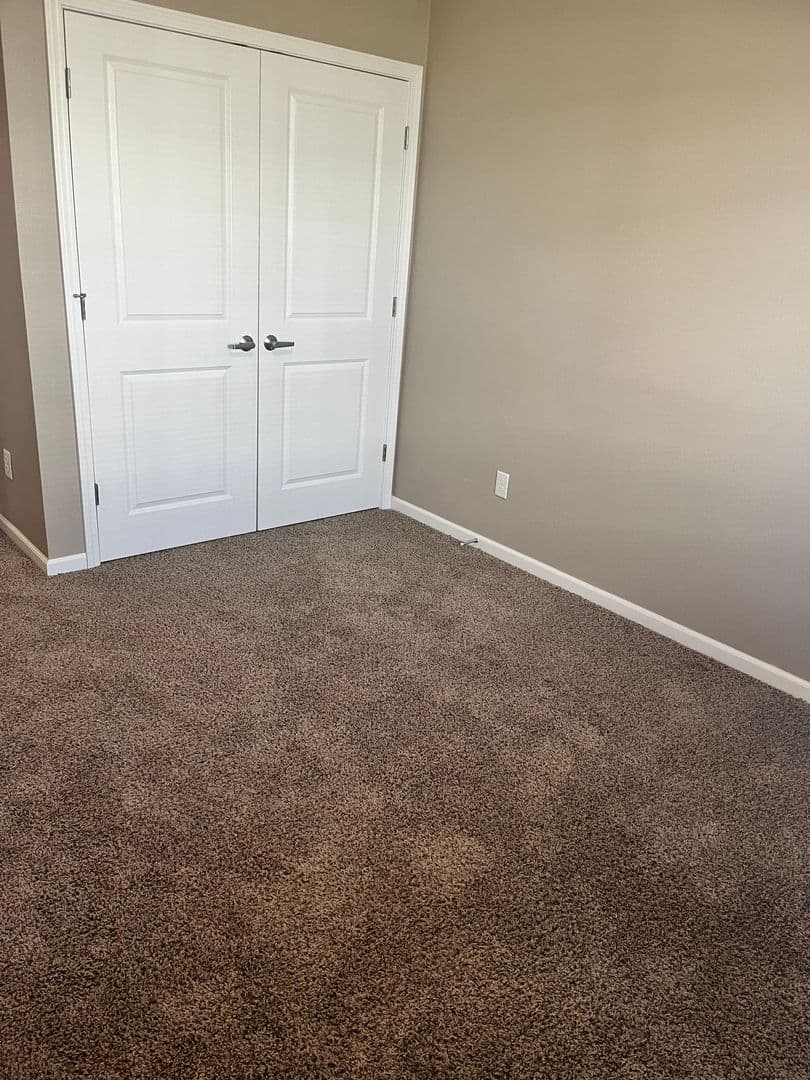 Owatonna Apartment: 320 & 310 Allan Avenue