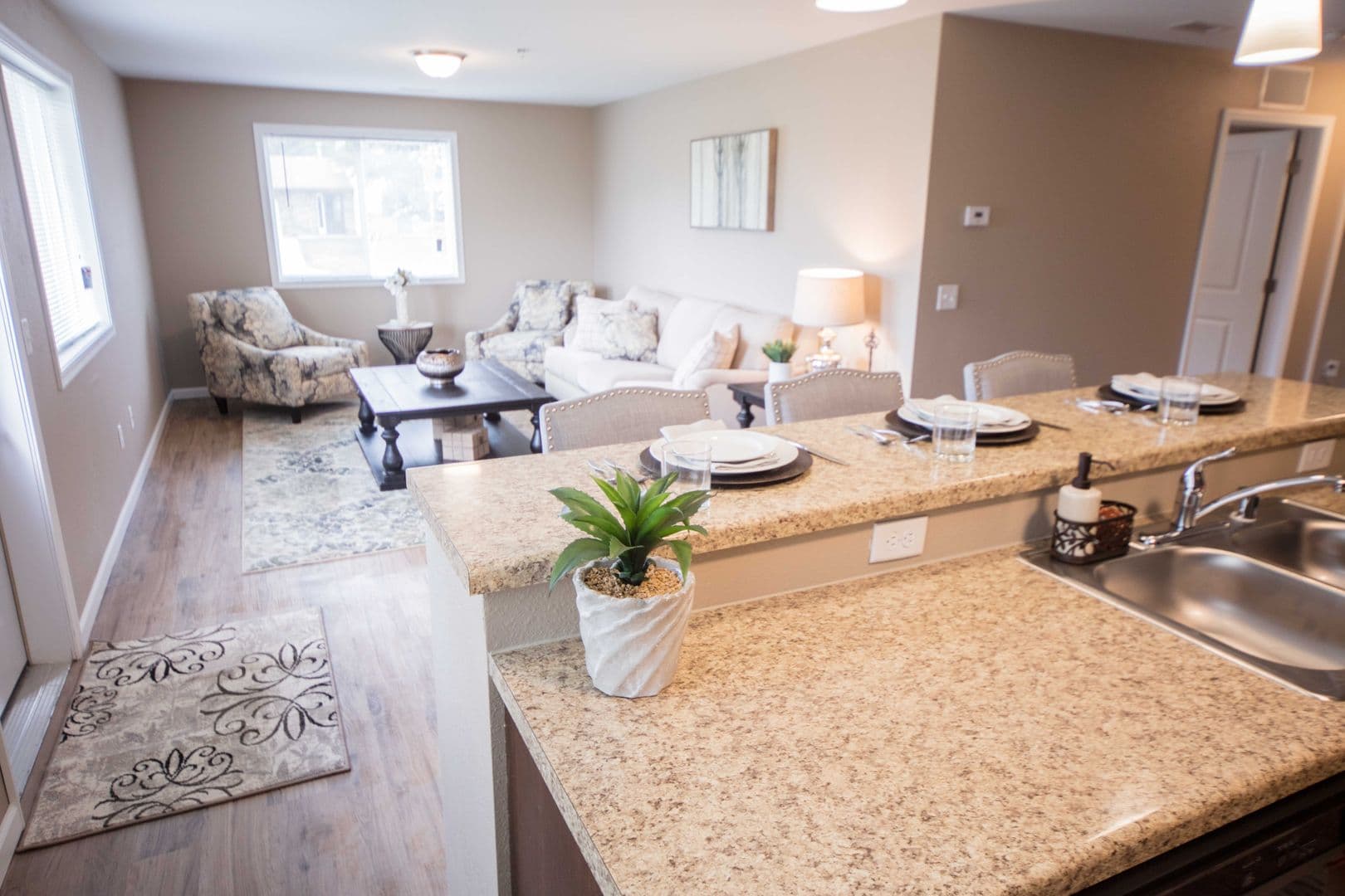 Owatonna Apartment: 320 & 310 Allan Avenue