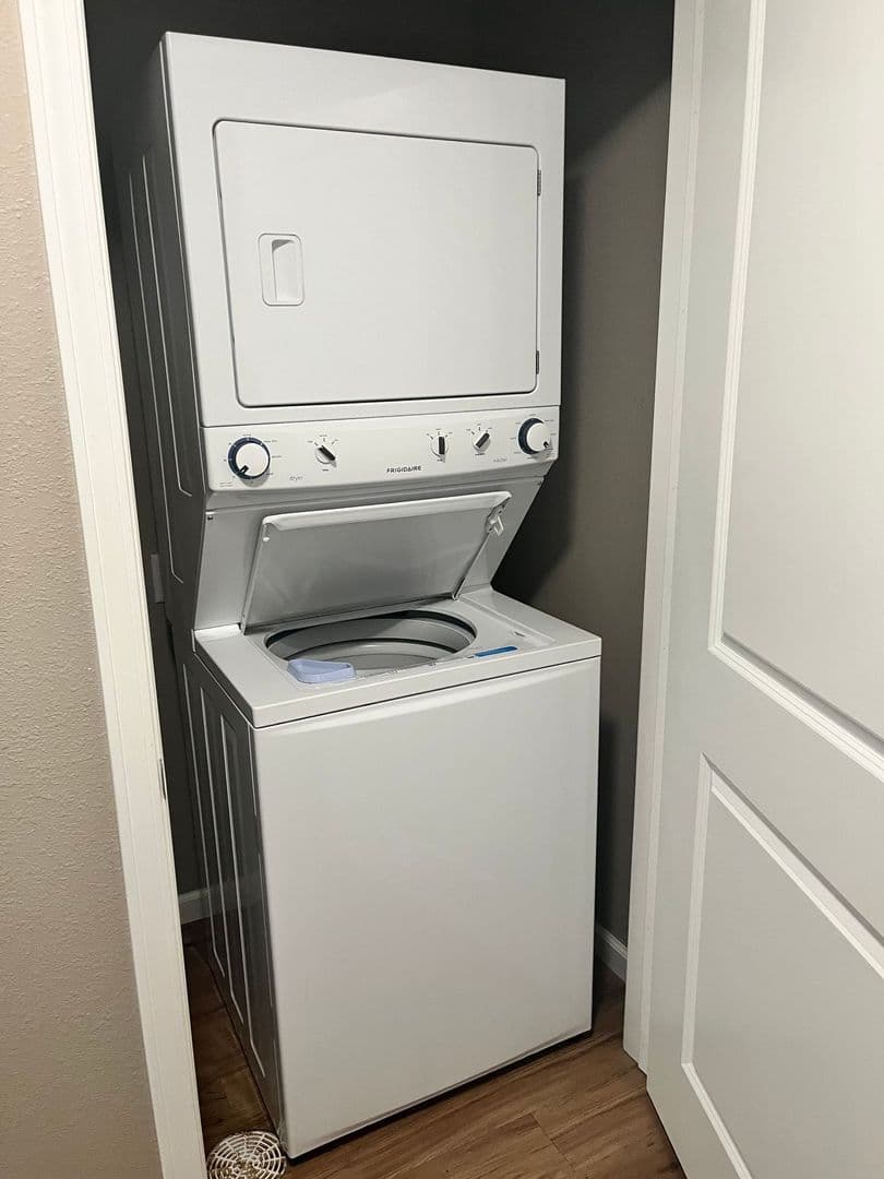 Owatonna Apartment: 320 & 310 Allan Avenue