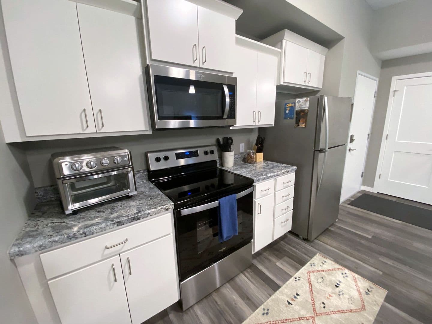 Owatonna Apartment: 325 Florence Ave