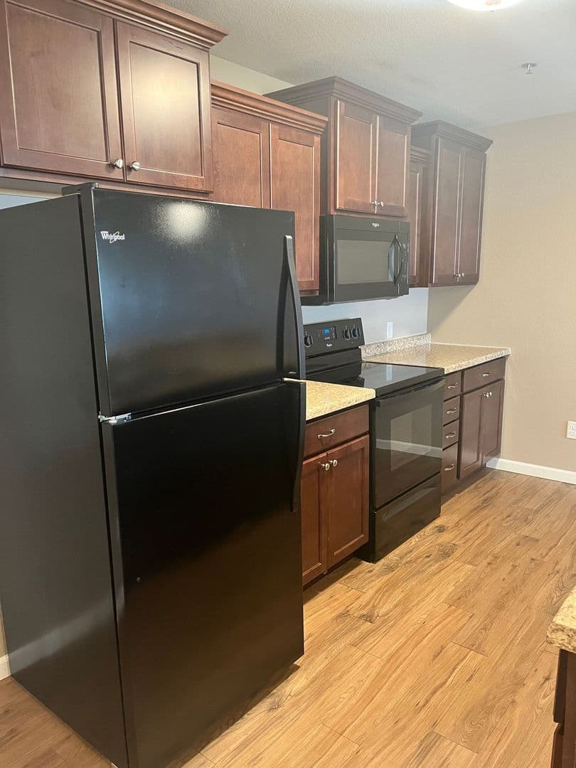 Owatonna Apartment: 320 & 310 Allan Avenue