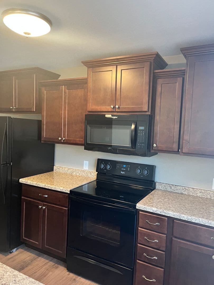Owatonna Apartment: 320 & 310 Allan Avenue