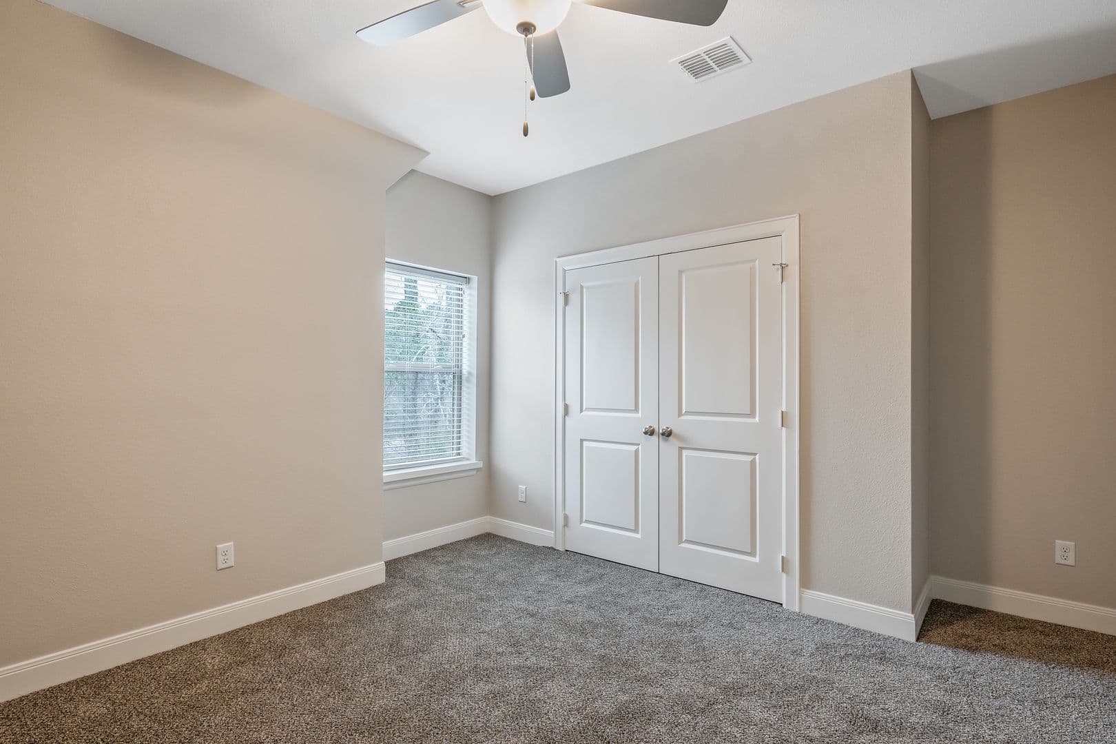 Tyler Apartment: 4304 Omen Hill Way